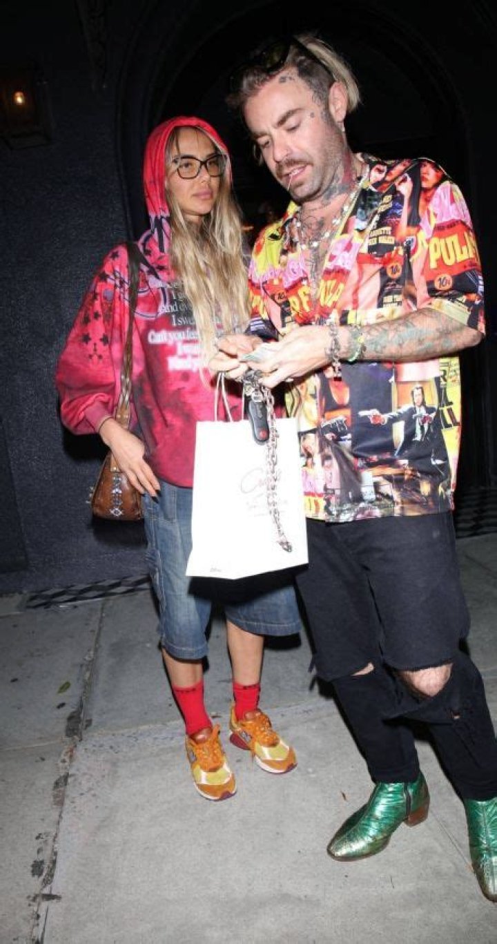 Who is Sahara Ray Dating Now?