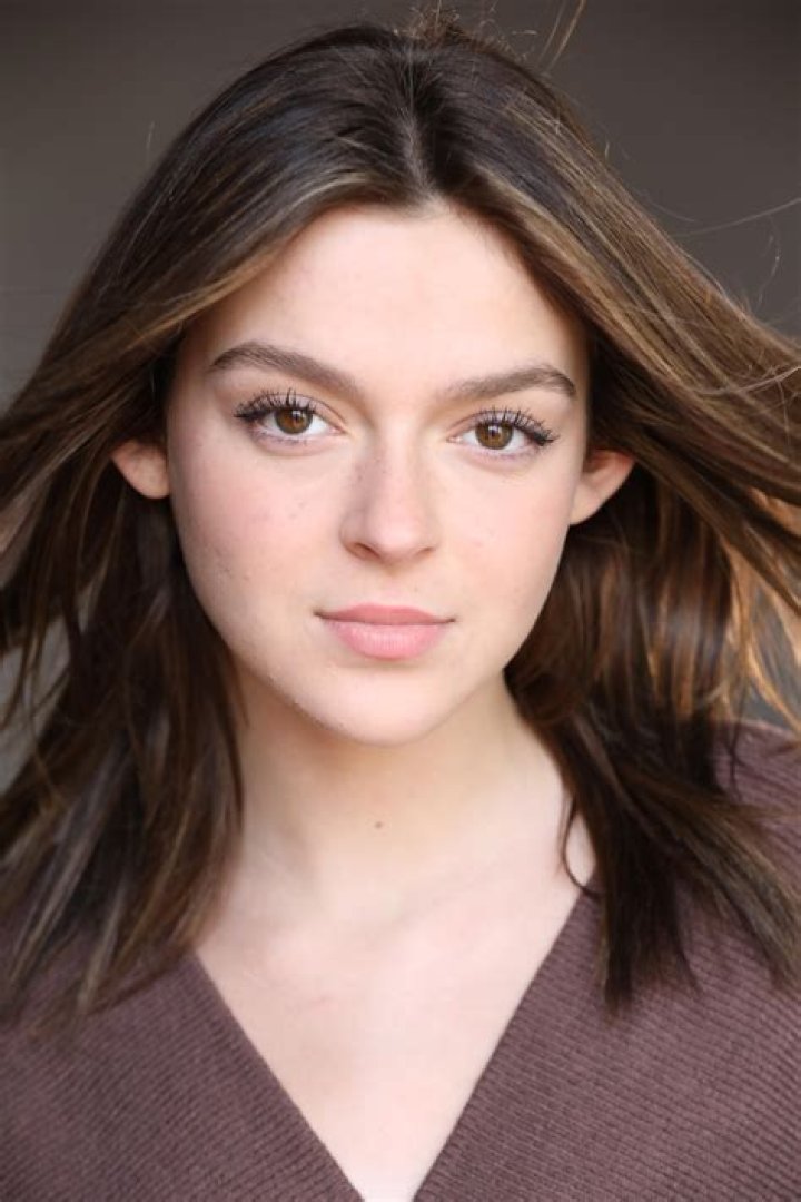 Who is Sarah Dorothy Little Dating Now?