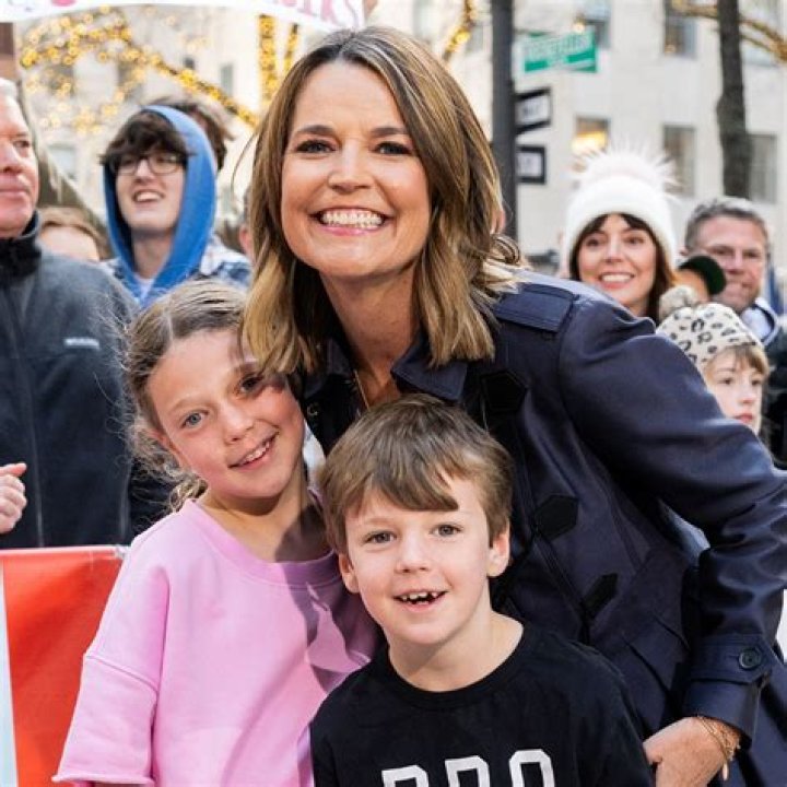 Who is Savannah Guthrie Dating Now?