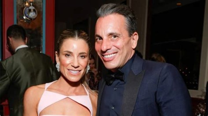 Who is Sebastian Maniscalco Dating Now