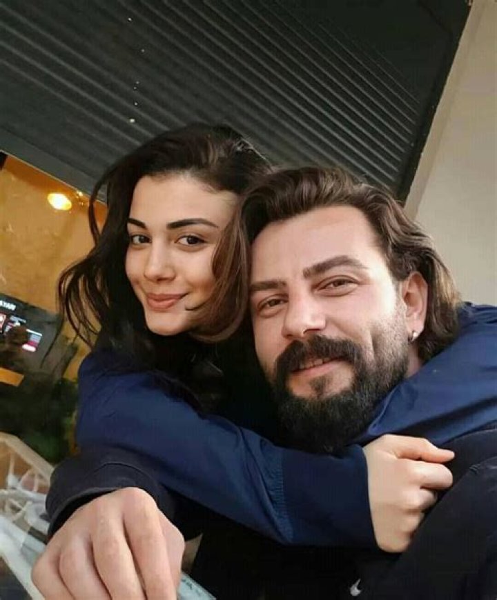 Who is Seckin Ozdemir Dating Now?