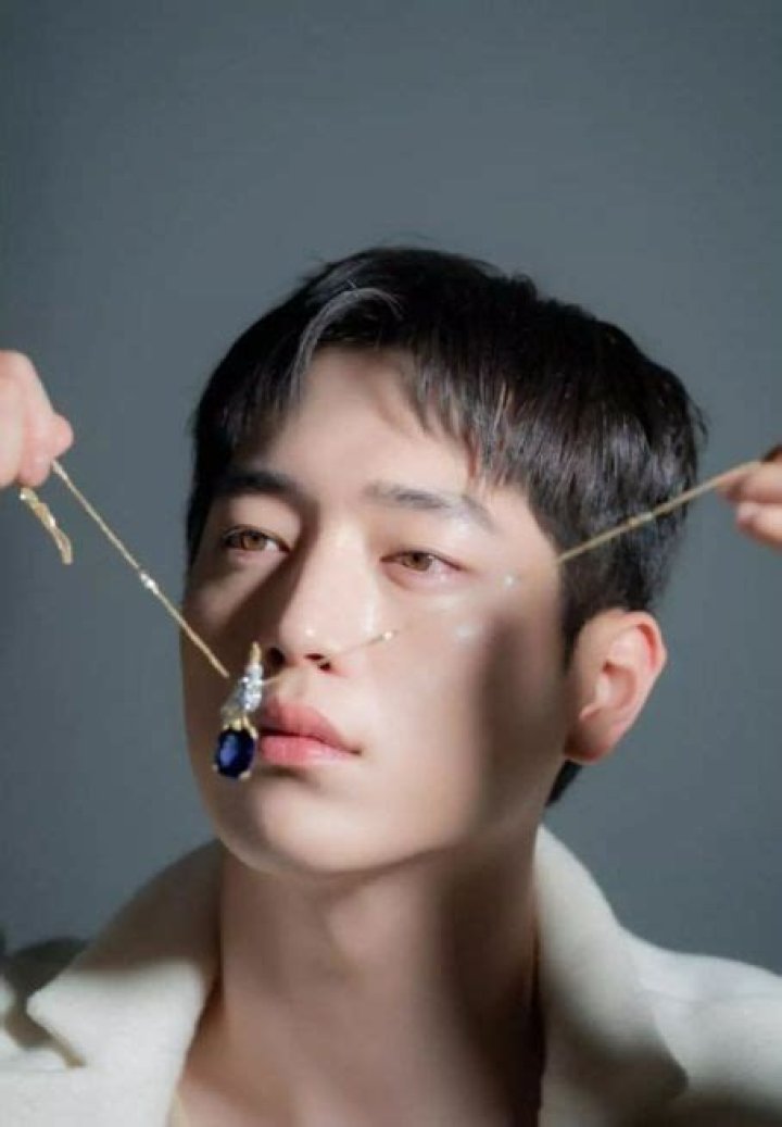 Who is Seo Kang-joon Dating Now