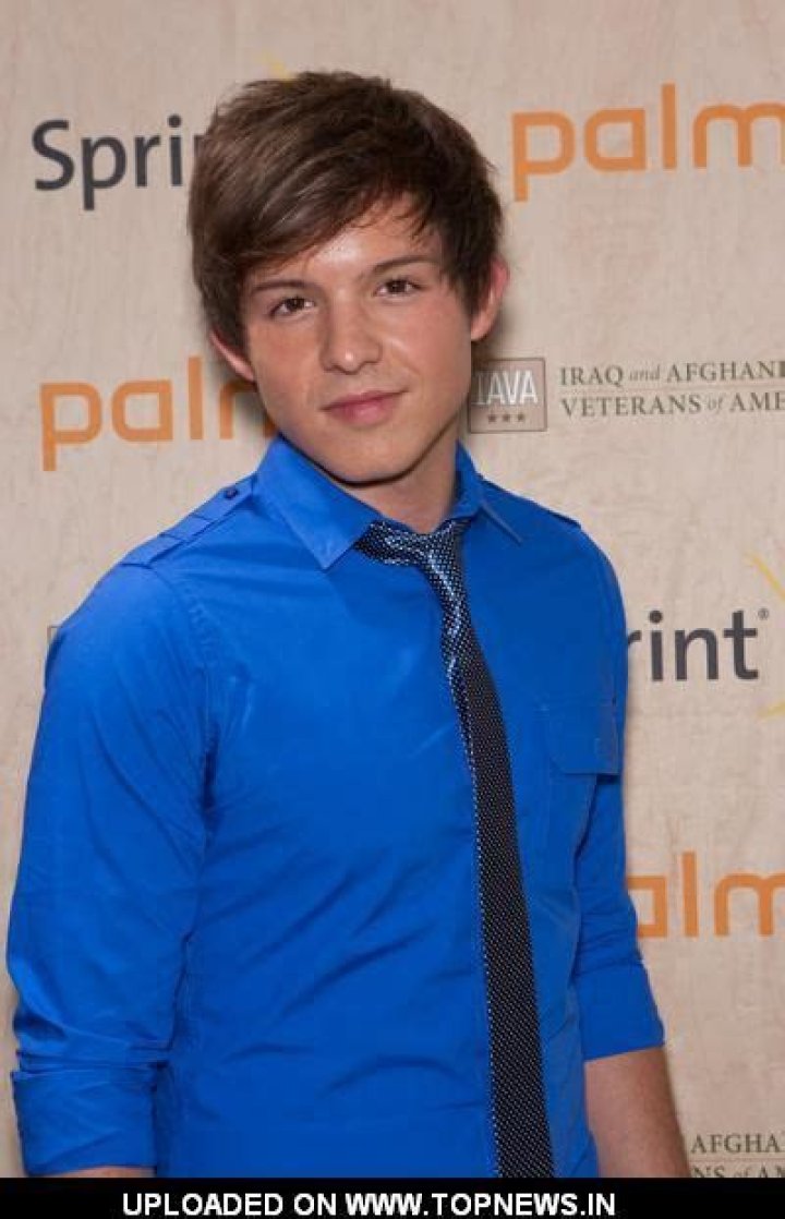 Who is Simon Curtis Dating Now?