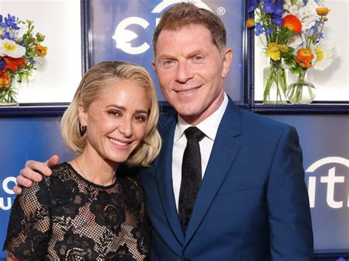 Who is Sire Dating Now?