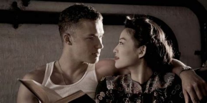 Who is Skyler Maxon Dating Now?