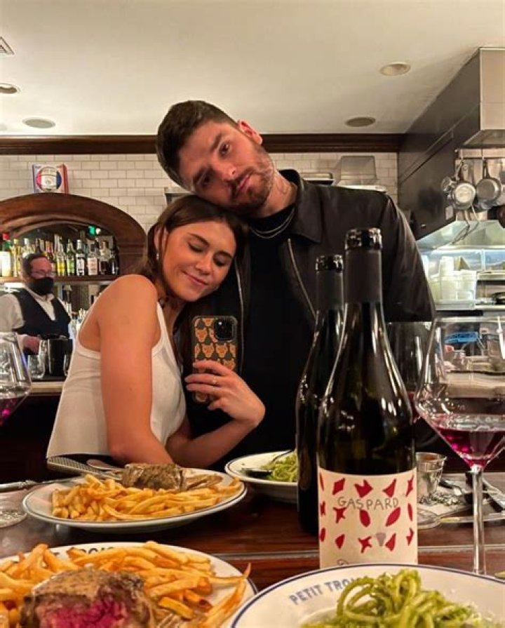 Who is Sophie Flay Dating Now