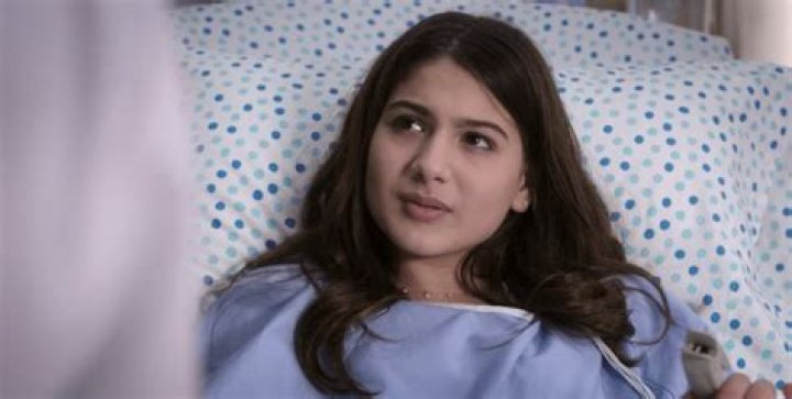 Who is Sophie Giannamore Dating Now?