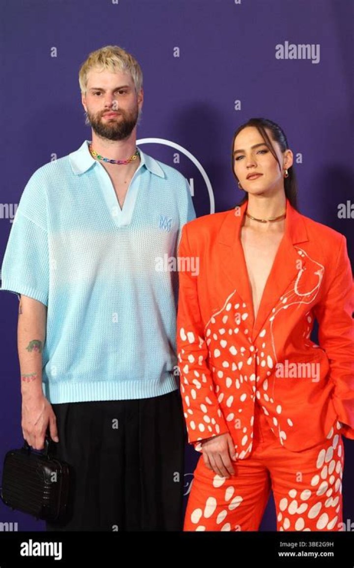 Who is Sophie Hawley-Weld Dating Now