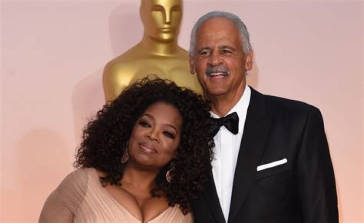 Who is Stedman Graham Dating Now?