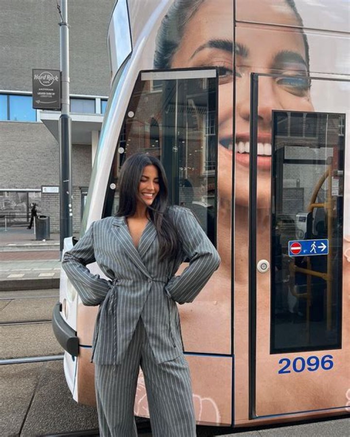 Who is Stephanie Abu-Sbeih Dating Now