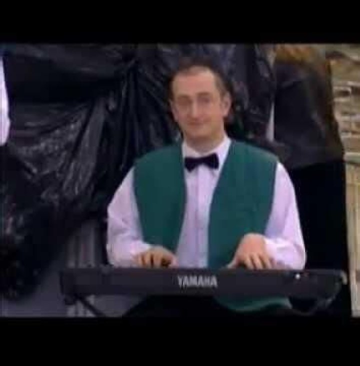 Who is Steve Edge Dating Now?