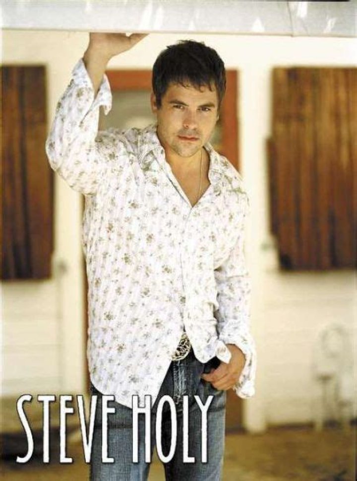 Who is Steve Holy Dating Now