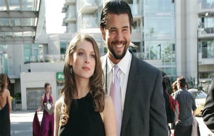 Who is Steve Largent Dating Now