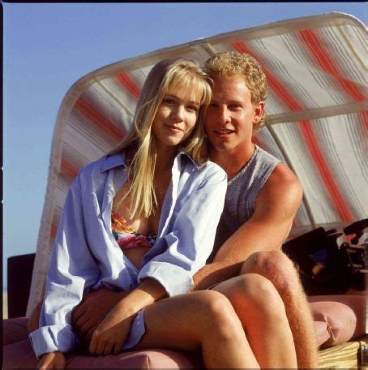 Who is Steve Sanders Dating Now