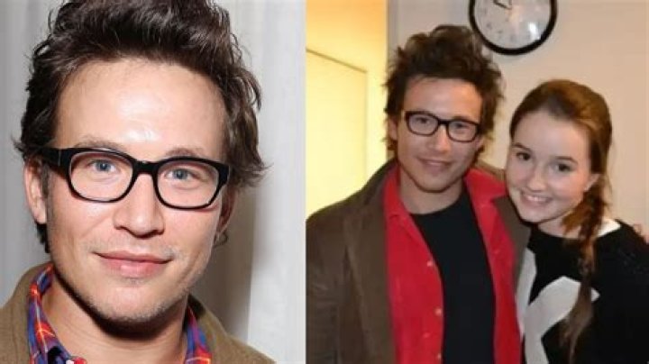 Who is Steve Thomas Dating Now