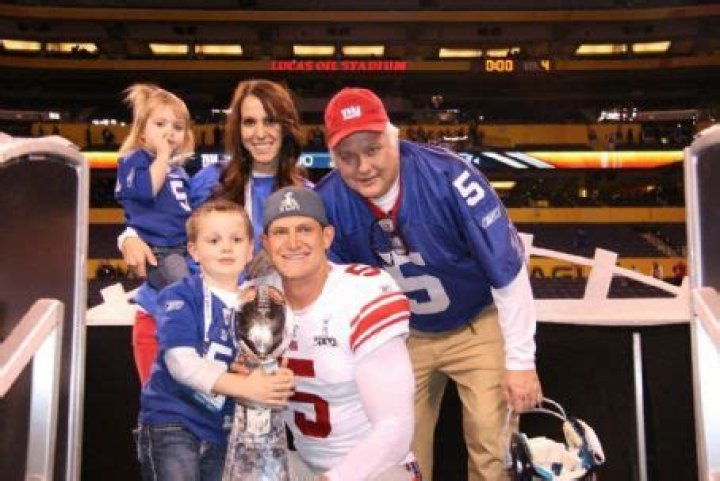 Who is Steve Weatherford Dating Now?
