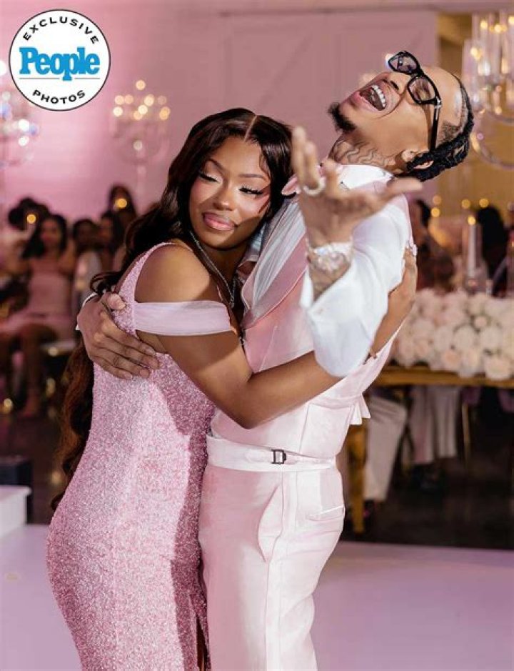 Who is Stunna 4 Vegas Dating Now