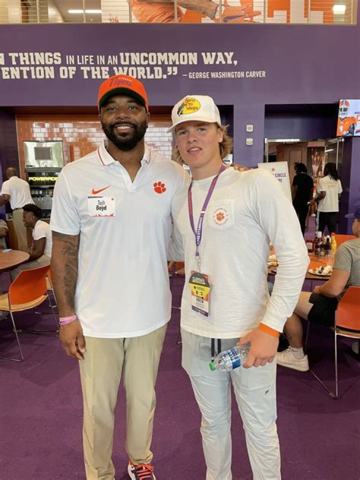 Who is Tajh Boyd Dating Now