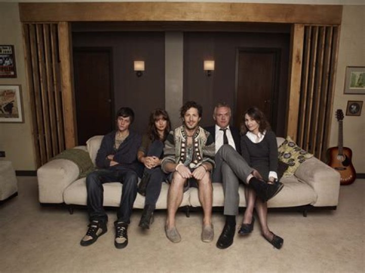 Who is Tamla Kari Dating Now