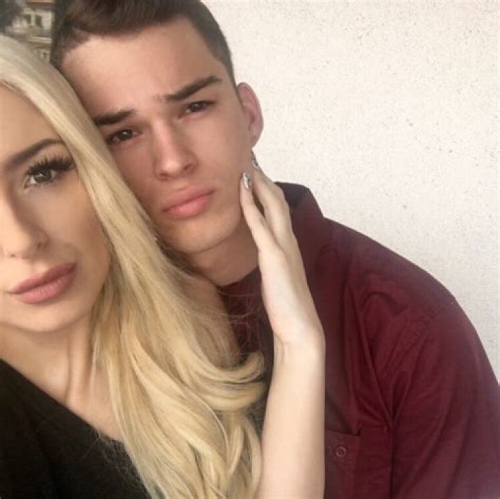 Who is Tana Mongeau Dating Now
