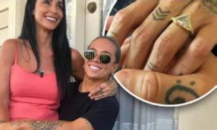 Who is Tash Sultana Dating Now