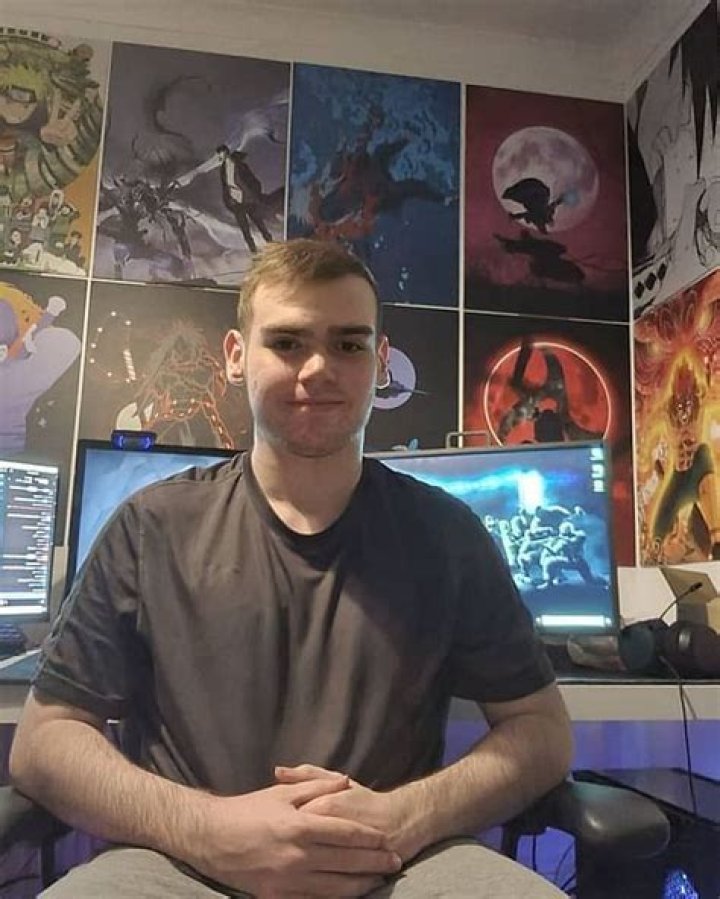 Who is TheRussianBadger Dating Now