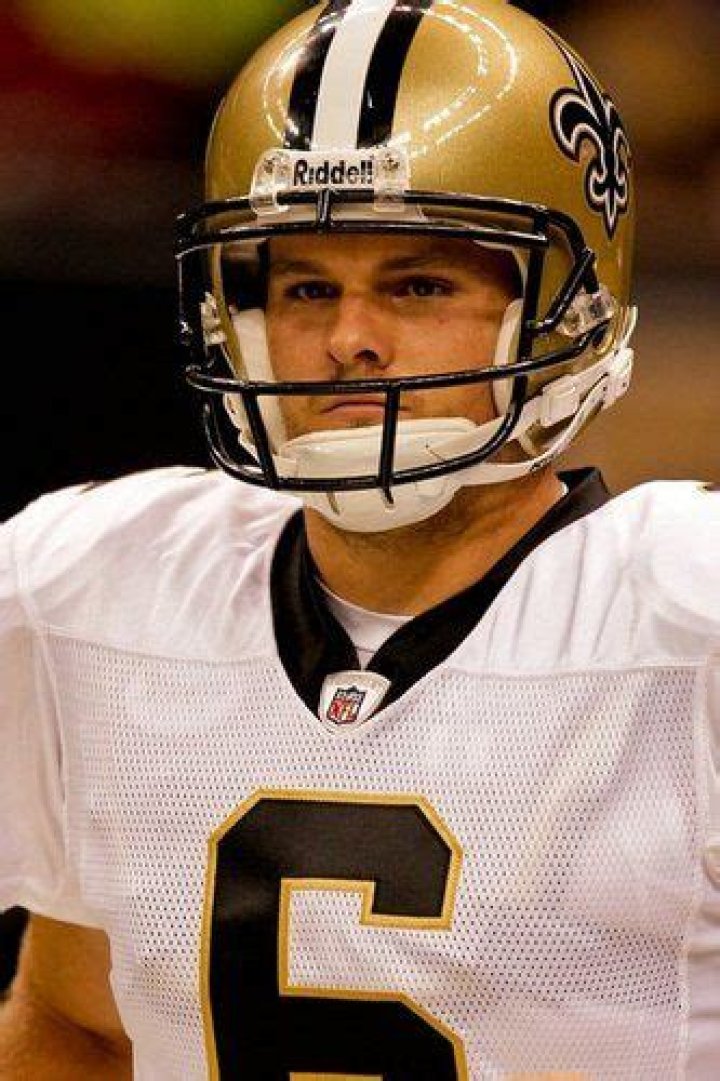 Who is Thomas Morstead Dating Now?