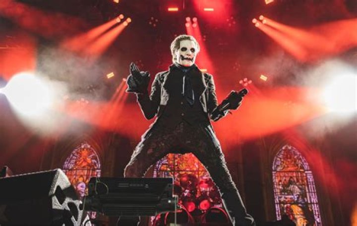 Who is Tobias Ellehammer Dating Now?