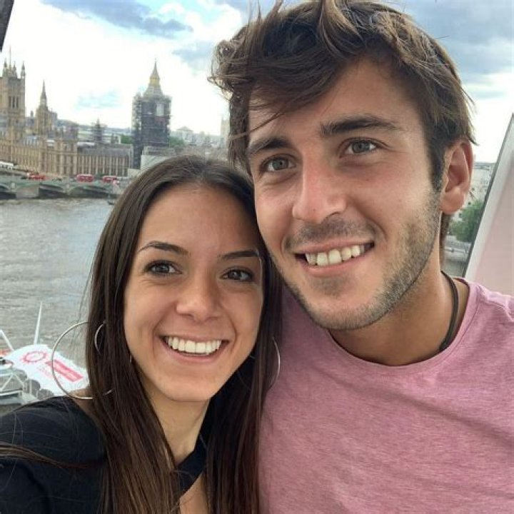 Who is Tomas Bertoni Dating Now?