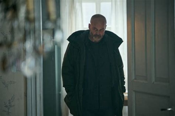 Who is Tomas Kalas Dating Now?