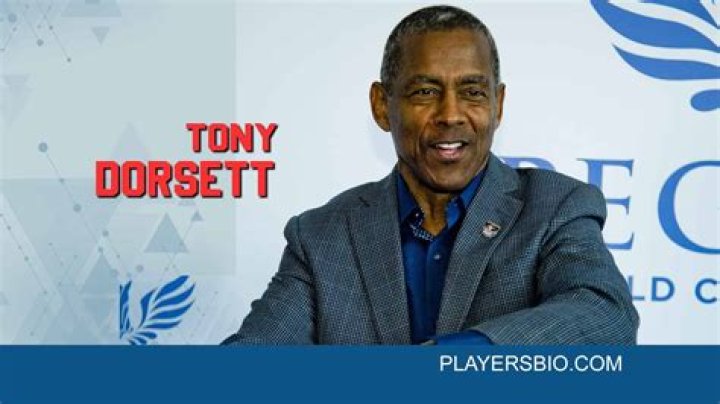 Who is Tony Dorsett Dating Now