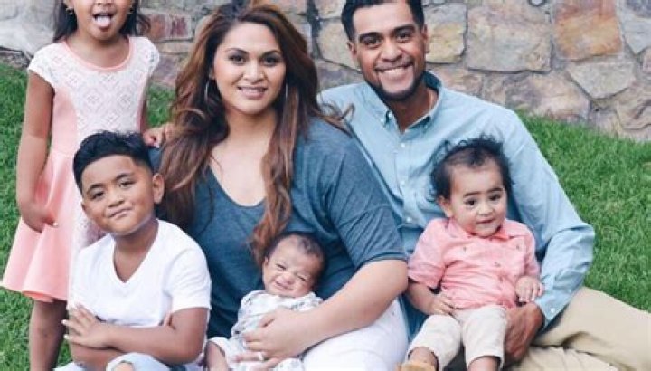 Who is Tony Finau Dating Now?