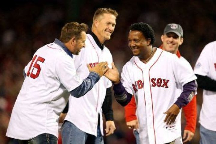 Who is Trot Nixon Dating Now