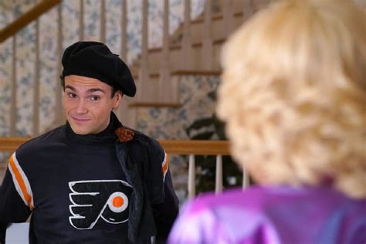 Who is Troy Gentile Dating Now