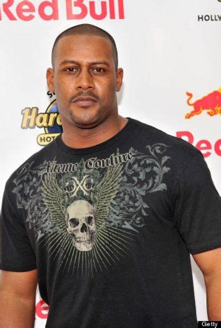 Who is Ty Law Dating Now