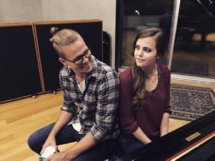 Who is Tyler Ward Dating Now?