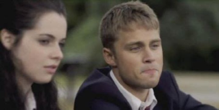 Who is Vanessa Marano Dating Now