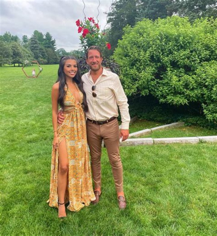 Who is Vilmarie Mojica Dating Now?