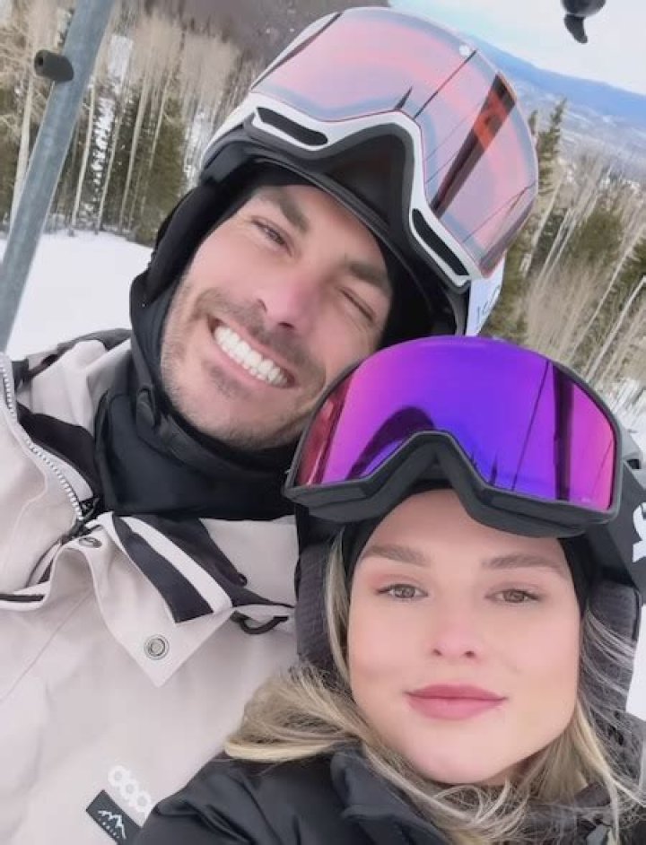 Who is Vince Sant Dating Now