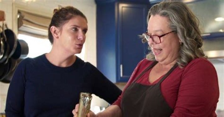 Who is Vivian Howard Dating Now