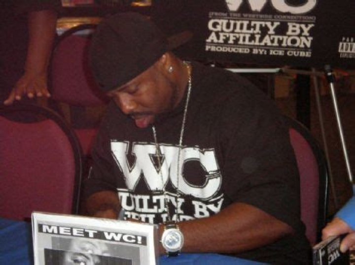 Who is WC Dating Now?