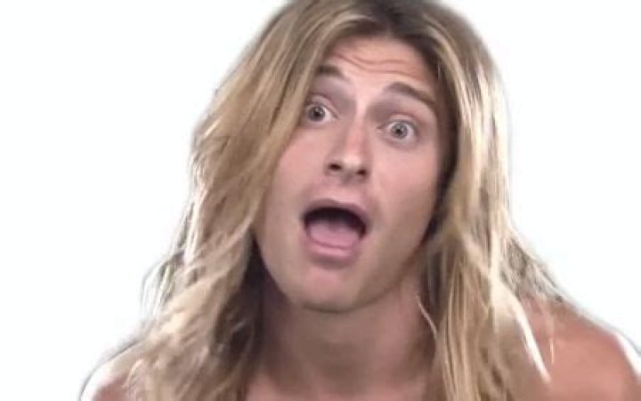 Who is Wil Heuser Dating Now