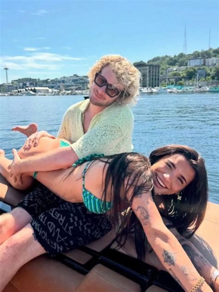 Who is Yung Pinch Dating Now